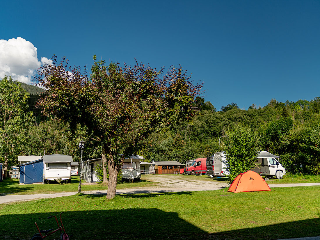 der Campingplatz dem dem Hotel Brunner in Gleiming an der Reiteralm